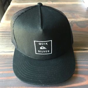Quicksilver Hat NWOT